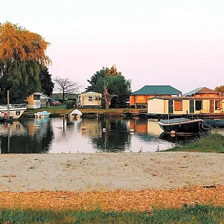 Floatel - De Schans Alphen 3*
