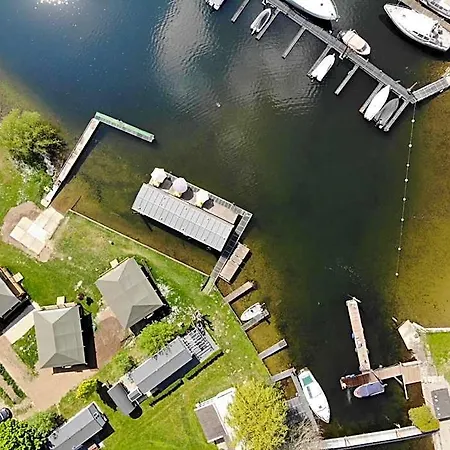 Hotel Floatel - De Schans Alphen